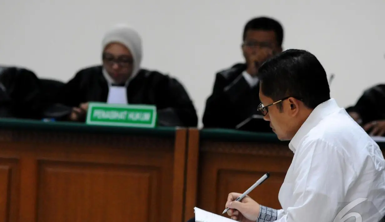 Anas Urbaningrum jalani persidangan dengan agenda pembacaan tuntutan dari jaksa penuntut umum, Jakarta (11/9/2014) (Liputan6.com/Andrian M Tunay)