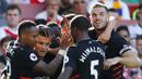 Pemain Liverpool merayakan gol yang dicetak Philippe Coutinho ke gawang Arsenal pada laga Liga Premier Inggris di Stadion Emirates, London, Inggris, Minggu (14/8/2016). Arsenal takluk 3-4 dari Liverpool. (Reuters/Eddie Keogh)