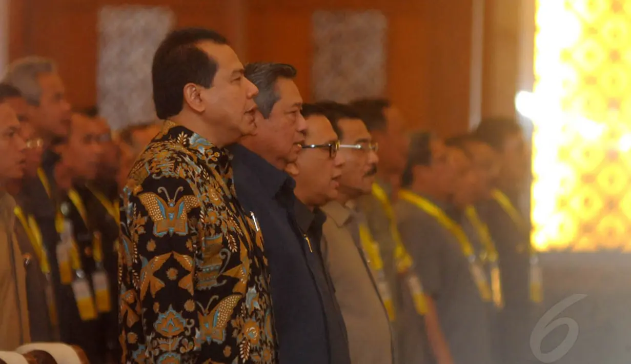 Rapat koordinasi nasional Tim Pengendali Inflasi Daerah (TPID) 2014, Rabu (21/5/14), juga dihadiri Menko Perekonomian yang baru, Chairul Tanjung. (Liputan6.com/Herman Zakharia)