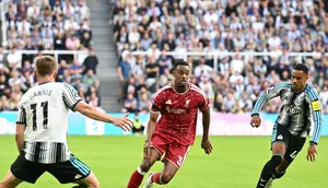 Virgil Van Dijk Minta Fans Liverpool Tak Khawatir, Yakin Taktik Iraola Segera Berbuah