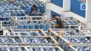 Saat ini ada 1.200 pelaku industri air minum dalam kemasan, dengan volume air minum 35 miliar liter per tahun, 2.100 merek dan 7.000 lebih izin edar. (Liputan6.com/Angga Yuniar)