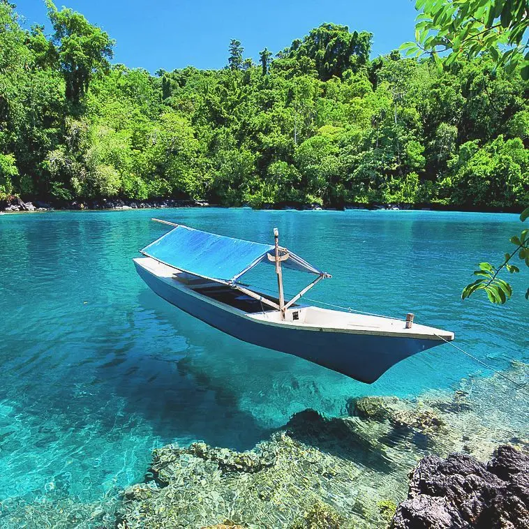 Pantai Sulamada, Ternate, Maluku. (Sumber Foto: apelesalepes_/Instagram)