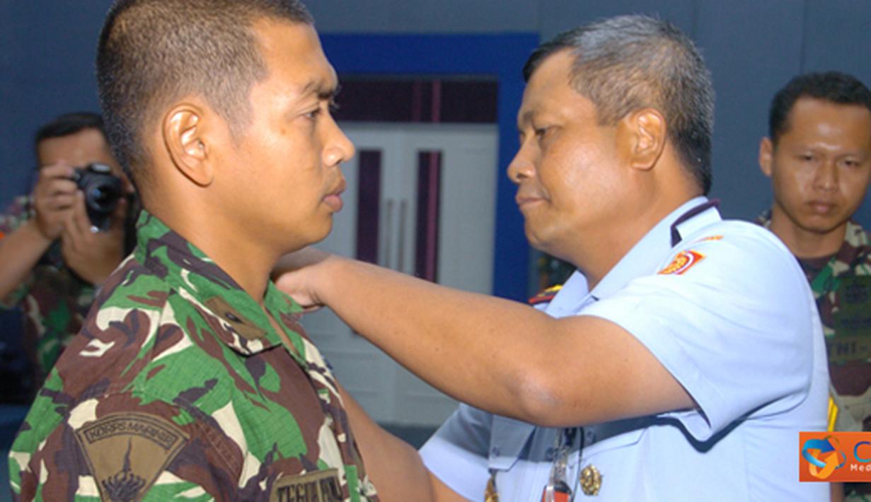 Citizen6, Jakarta: Sebelum diberangkatkan ke daerah penugasan, diberi pembekalan yang berkaitan dengan pelaksanaan tugas di daerah operasi. Latihan ini akan ditutup pada 30 Mei 2012, diikuti oleh 20 orang peserta. (Pengirim: Badarudin Bakri)