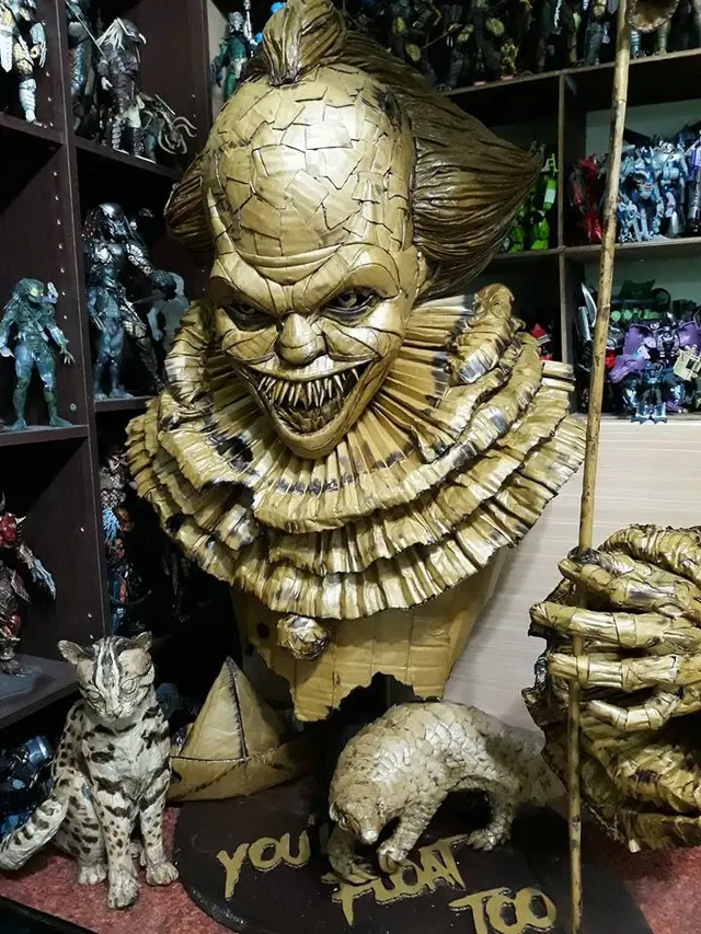replika dari kardus (foto: Kai-Xiang Zhong)