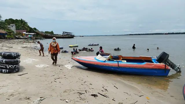 Pantai Pasir Mayang.