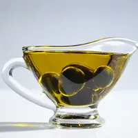 Ilustrasi minyak zaitun yang memiliki beragam manfaat. Credits: pexels.com by Mareefe