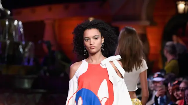 [Bintang] Mickey Minnie Mouse