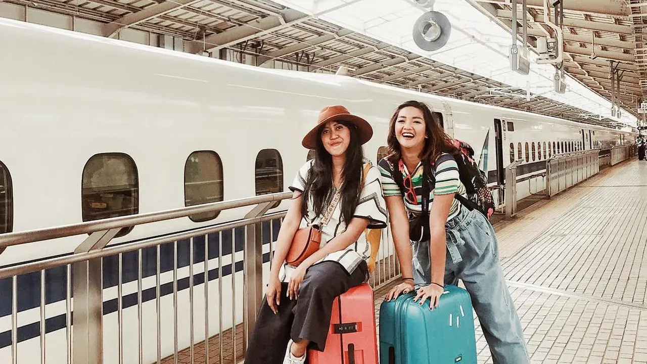 [Bintang] Travel