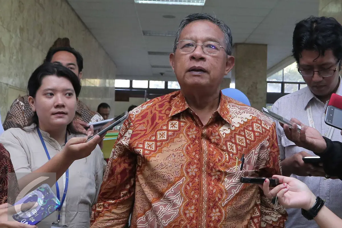 20151015-Sosialisasikan-Paket-Kebijakan-Ekonomi-jilid-IV-Jakarta-Darmin-Nasution