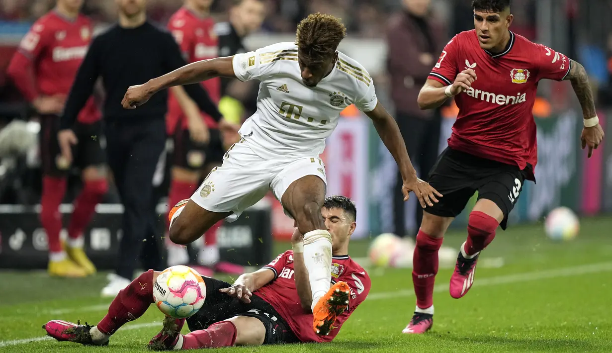 Namun, sepasang gol penalti Exequiel Palacios pada menit ke-55 dan 73 membalikkan skor akhir. (AP Photo/Martin Meissner)