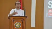 Menaker Hanif Minta Perguruan Tinggi Miliki Dua Orientasi Agar Bisa Masuk Pasar Kerja