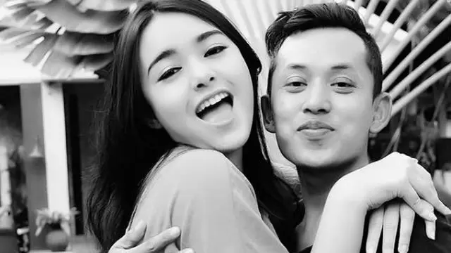 Amanda Manopo dan Asistennya