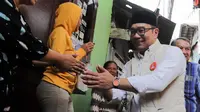 Ridwan Kamil berkomitmen, jika terpilih sebagai gubernur, untuk meningkatkan infrastruktur dan fasilitas umum di daerah tersebut. (Liputan6.com/Herman Zakharia)