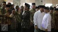 Presiden Joko Widodo saat tiba di Masjid Istiqlal jelang Deklarasi Hari Santri Nasional, Jakarta, Kamis (22/10/2015). Jokowi menetapkan 22 Oktober sebagai Hari Santri Nasional. (Liputan6.com/Faizal Fanani)