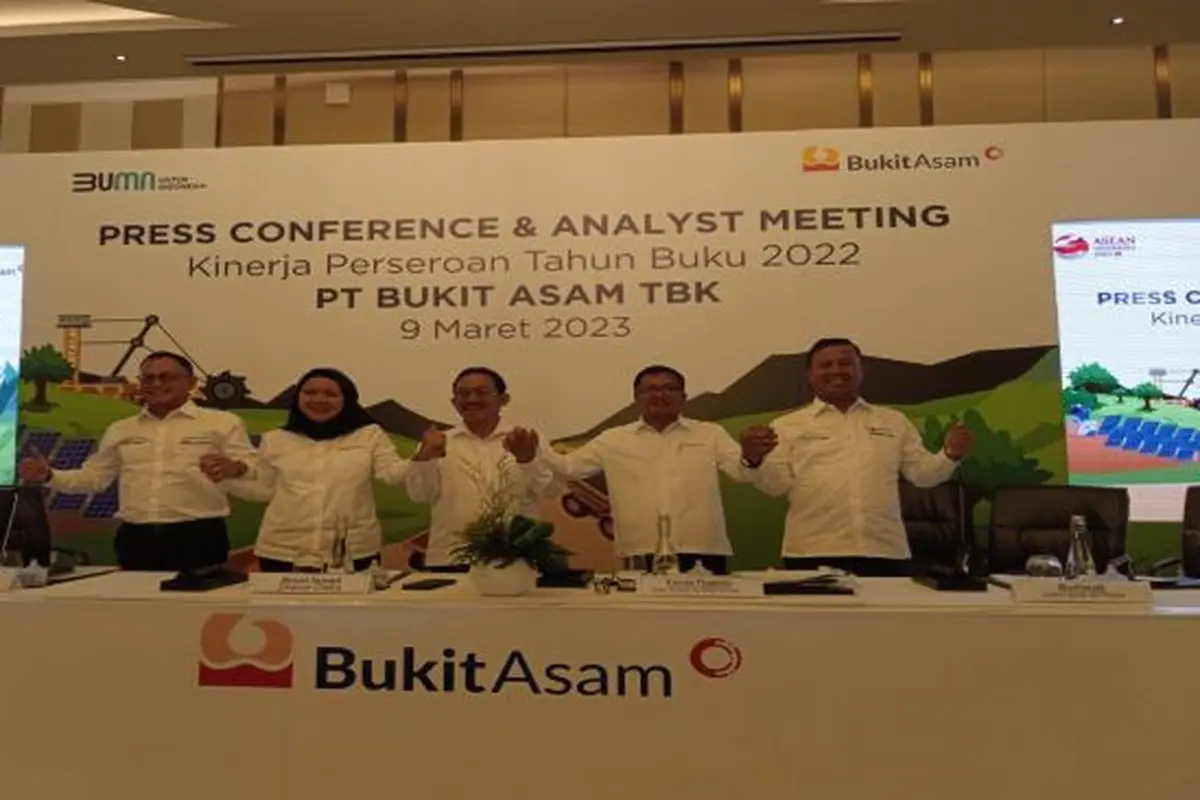 Konfrensi pers kinerja tahun buku 2022 PT Bukit Asam Tbk (PTBA), Kamis, 9 Maret 2023. (Foto: Liputan6.com/Elga N)