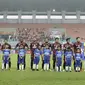 Player Escort Kids Allianz pada lanjutan penyisihan Grup H Piala AFC 2019 antara PSM Makassar Vs Home United, Selasa (30/4/2019) di Stadion Pakansari, Kab. Bogor. (Bola.com/Yoppy Renato)