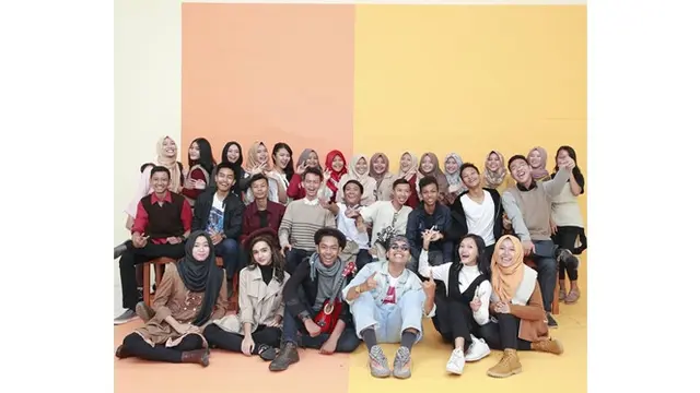 6 Foto Lawas Masa SMA Dianda Sabrina, Pemeran Gina 'Dari Jendela SMP'