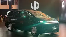 MPV Listrik Premium Ini Punya Fitur Tak Biasa