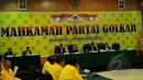Suasana sidang perdana Mahkamah Partai Golkar di Kantor DPP, Rabu (11/2/2015). Sidang tersebut digelar untuk menengahi sengketa antara Munas kubu Agung Laksono di Jakarta dan Munas kubu Aburizal Bakrie di Bali.(Liputan6.com/Faisal R Syam)