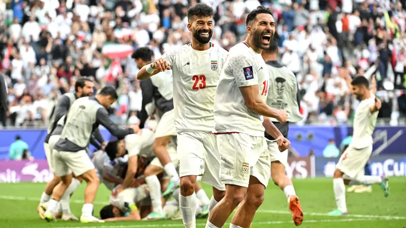 Foto: Iran Singkirkan Jepang dari Piala Asia 2023 Melalui Comeback Dramatis
