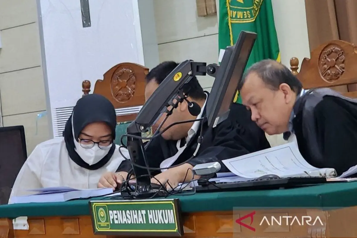 Sidang kasus pemerasan dokter PPDS Undip