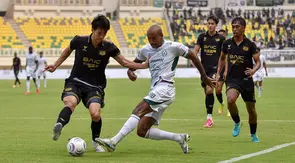 Laga Dewa United versus PSS Sleman pada pekan ketiga BRI Super League di Banten International Stadium, Banten, Minggu (20-9-2026). (Dok. ileague.id)
