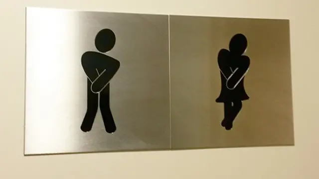 [Bintang] 15 Petunjuk Unik di Toilet yang Bikin Kamu Nggak Bakal Nyasar