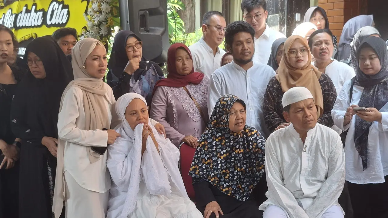 Keluarga Mahasiswa IPB yang Meninggal di Wilayah Transmigrasi
