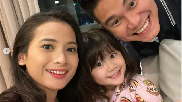 6 Tahun di Australia, Ini 6 Potret Keluarga Kecil Acha Septriasa dan Vicky Kharisma