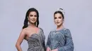 Tasya Farasya membagikan potret terbarunya bersama Vina Anggi Sitorus, juara kedua Miss Universe Indonesia 2023. Keduanya tampil penuh pesona mengenakan gaun malam yang berkilauan. [Foto: Instagram/tasyafarasya]