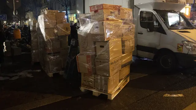Kampanye Bantu Gempa Turki di Berlin Berhasil Kumpulkan Berton-ton Pasokan Bantuan