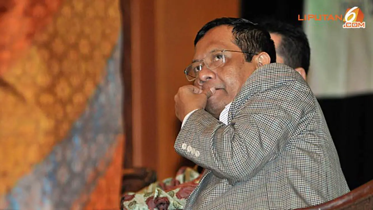 mahfudmd-sukamiskin130730b.jpg