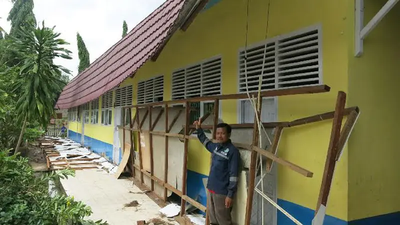 20151219-Gedung SD Ambruk-Prabumulih-Palembang 