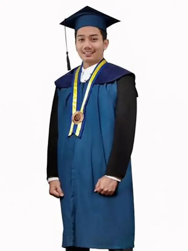 6 Potret Ridwan Kamil Wakili Mendiang Eril Wisuda, Tak Kuasa Tahan Air Mata