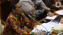 Direktur Utama PT Asabri, Sonny Widjaja menghadiri rapat dengar pendapat dengan Komisi XI DPR RI di kompleks Parlemen, Jakarta, Rabu (29/1/2020).  Komisi XI ingin mengetahui Kinerja Keuangan Asabri dan penjelasan terkait bentuk serta hasil dari Investasi yang dilakukan. (Liputan6.com/Johan Tallo)