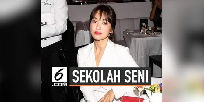 VIDEO: Setelah Bercerai, Song Hye Kyo Sekolah Lagi