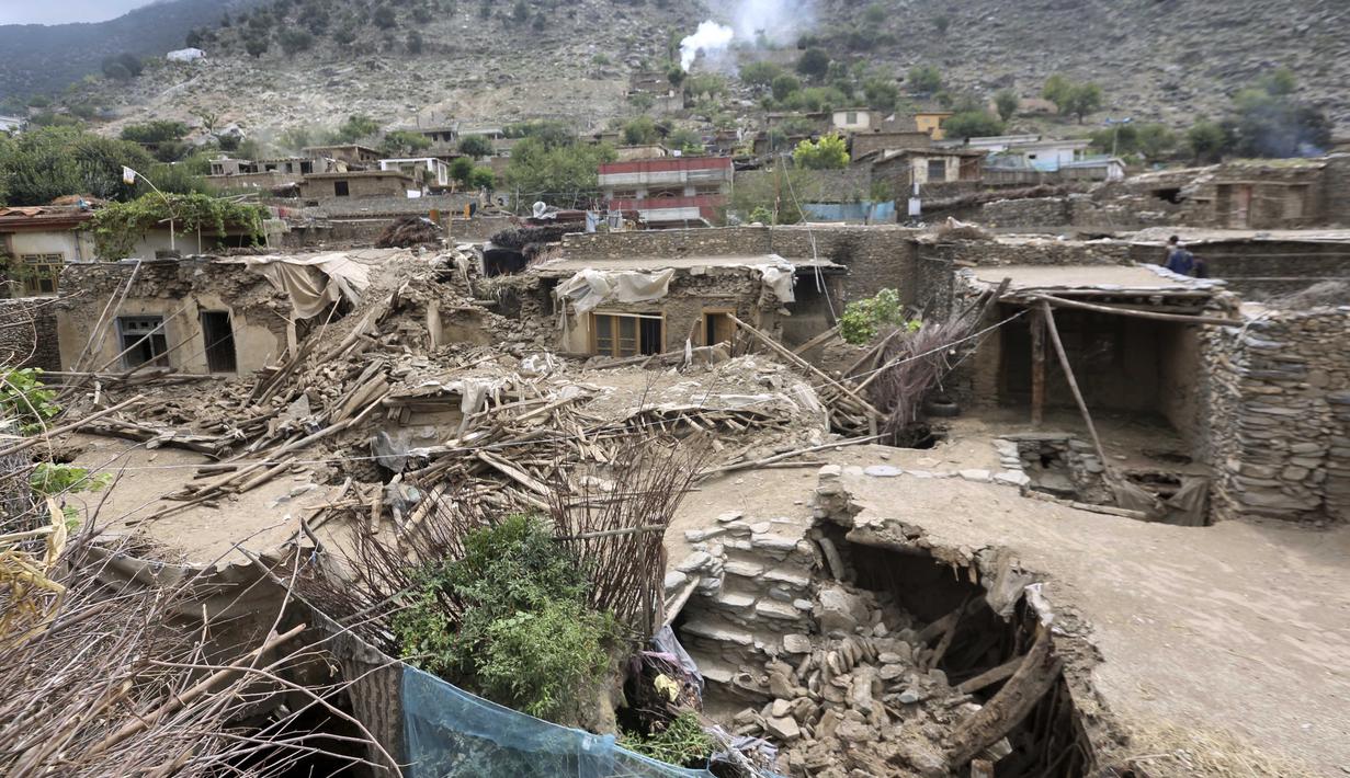 Sebelumnya, gempa besar terjadi pada 2022 dan 2023 yang menewaskan lebih dari 3.000 orang di Provinsi Paktika dan Herat. (AP Photo/Wahidullah Kakar)