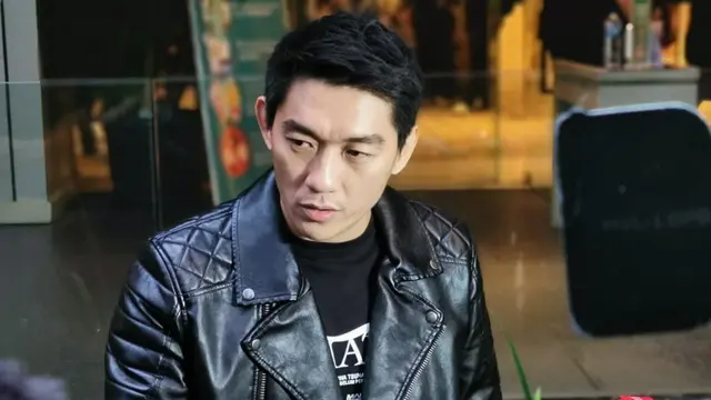 Ifan Seventeen usai penayangan film Kemarin (Liputan6.com/Aditia Saputra)