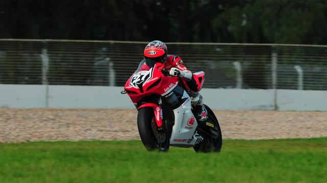 Pembalap Astra Honda Racing Team (AHRT)