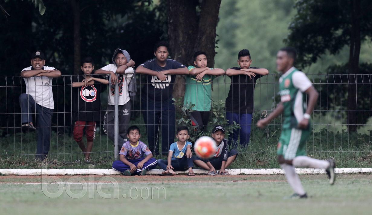 Persija Jakarta Tertahan Di Markas Tni Cilangkap Foto Bola Com