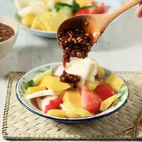 Ilustrasi rujak buah lezat ? copyright shutterstock.com/Ika Rahma H