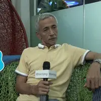 Ketua RW Mario Teguh, H. Ahmad Fauzi mengetahui bahwa Mario Teguh sering gonta-ganti asisten rumah tangga. Ia juga menyebutkan Mario pernah memberhentikan asisten rumah tangganya di tengah malam.