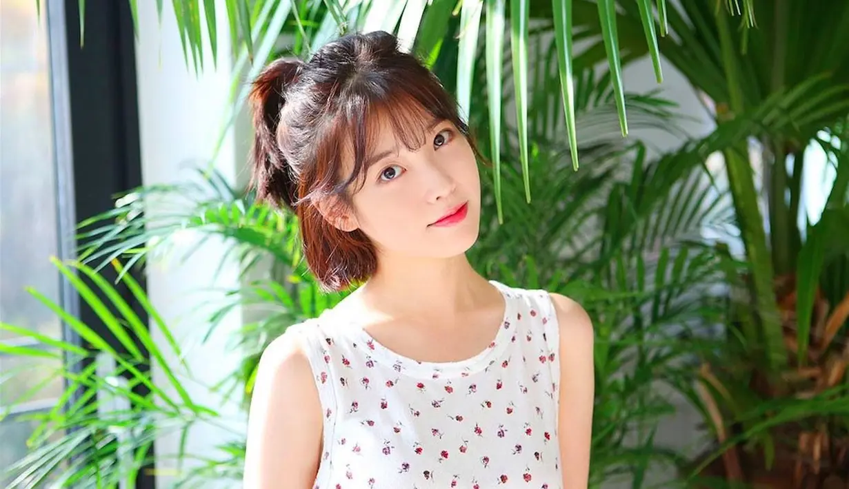 "Khususnya para artis yang melakukan sesuatu untuk kenyamanan orang lain, walaupun itu profesional, kuharap kalian mementingan diri sendiri dulu," tutupnya. (Foto: Soompi.com)