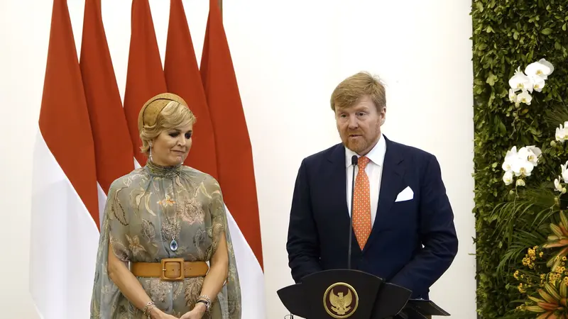 Raja Belanda Willem-Alexander dan Ratu Maxima ketika menyampaikan konferensi pers di Istana Bogor.