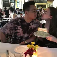 Rianti Cartwright dan Cassanova Alfonso rayakan ulang tahun pernikahan sederhana (Instagram/@casalfonso)