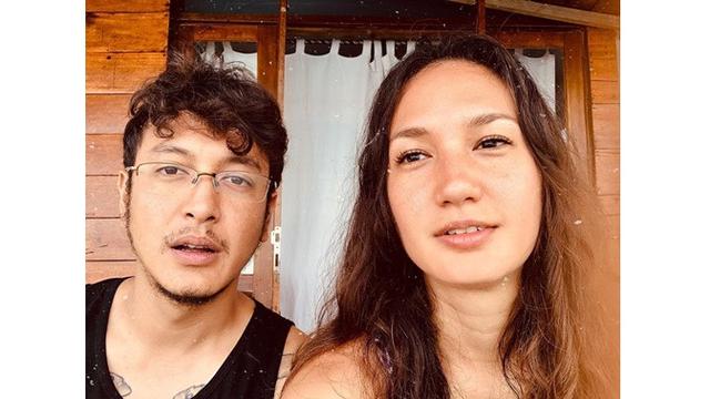 7 Potret Nadine Chandrawinata Tanpa Makeup, Tetap Cantik dan Memesona