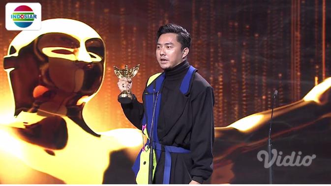 Panasonic Gobel Awards 2019 Omesh raih piala kategori Presenter Pencarian Bakat Terfavorit