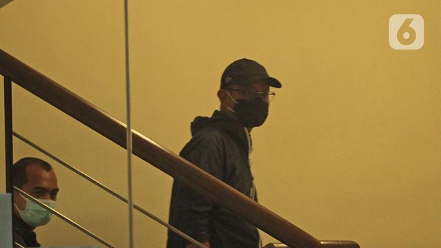 Mensos Juliari Batubara Tersangka Korupsi Bansos Covid-19 ...