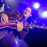 Matt Roberts (Bintang Pictures)