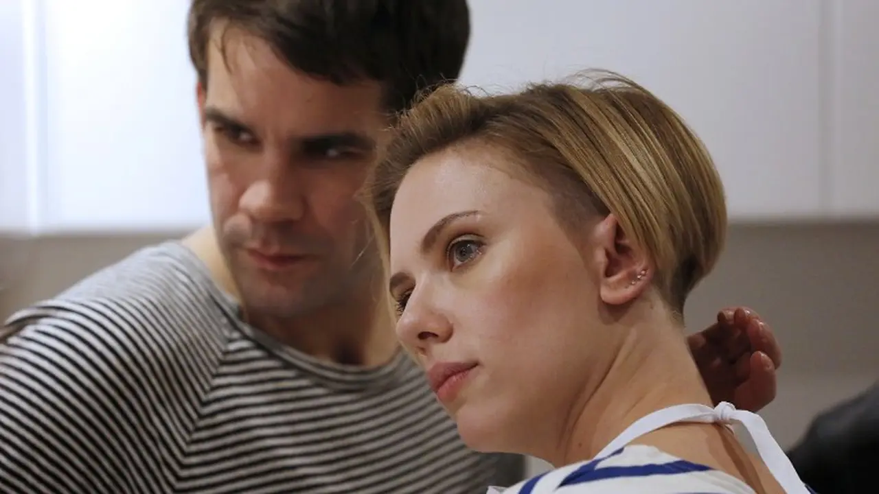 Scarlett Johansson menggugat cerai suaminya Romain Duriac. (Foto: AFP)